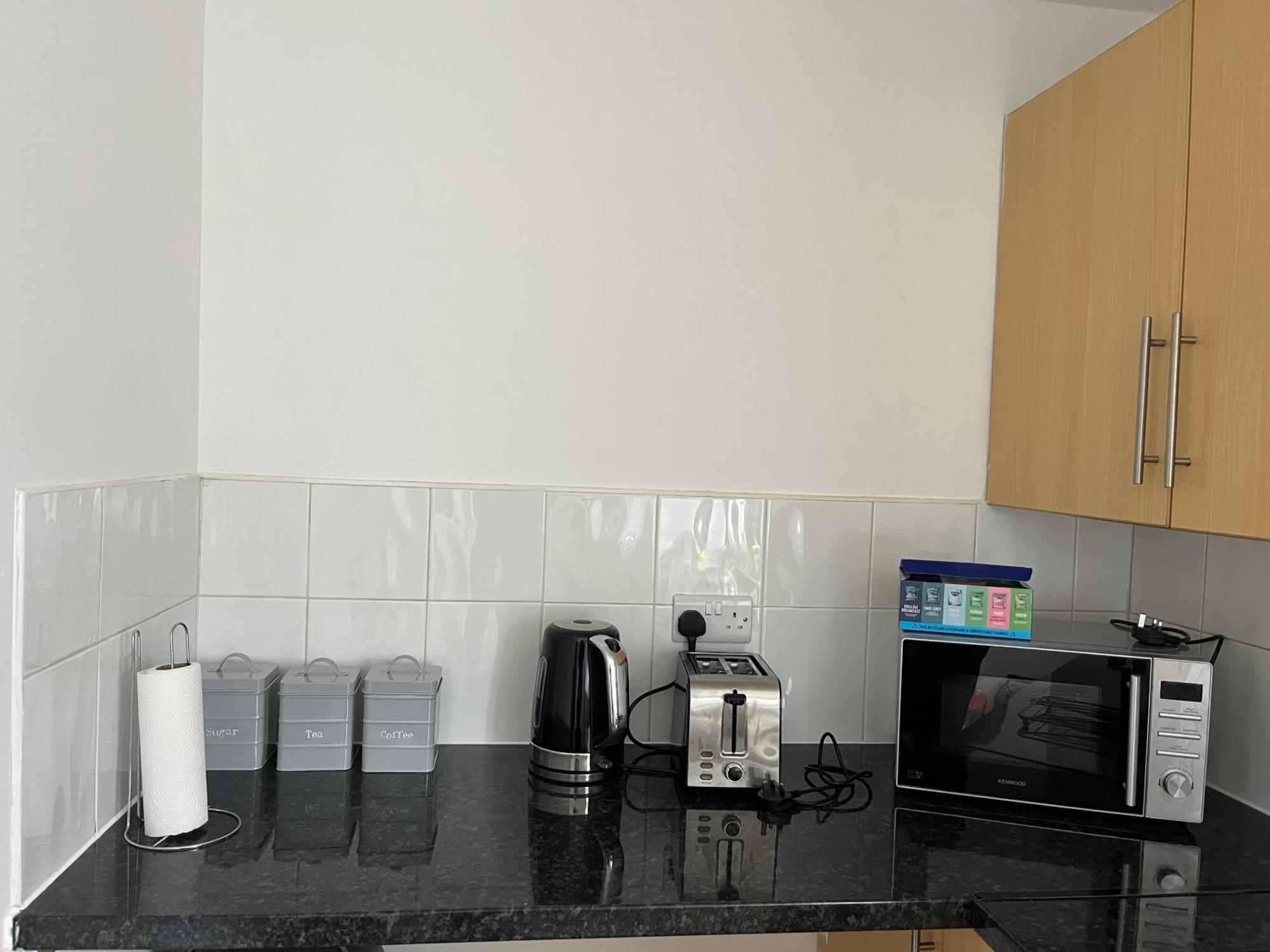 Kettering Service Accomodation 2Brh Freeparking Wifi Smart Tv Tea & Coffee Esterno foto